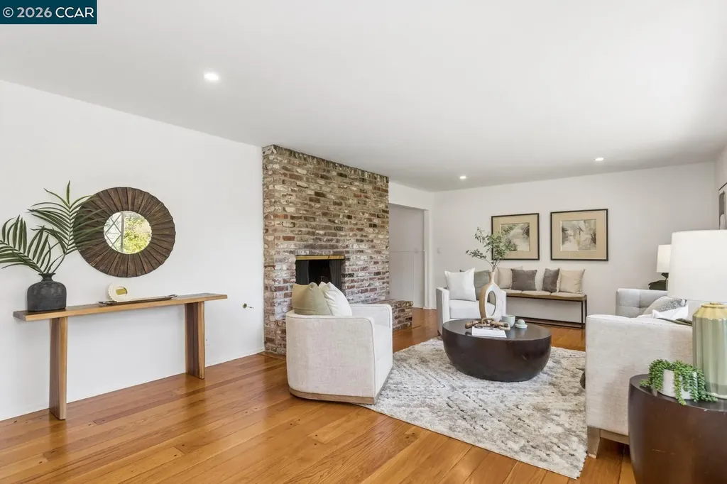 19 Valley Drive Orinda CA 94563