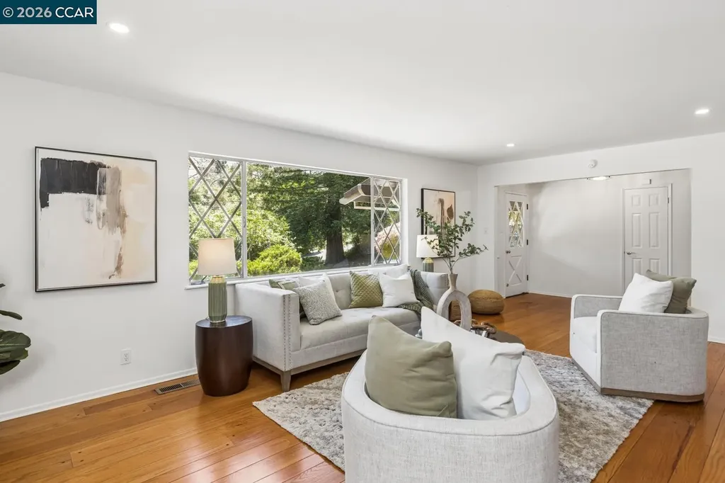 19 Valley Drive Orinda CA 94563