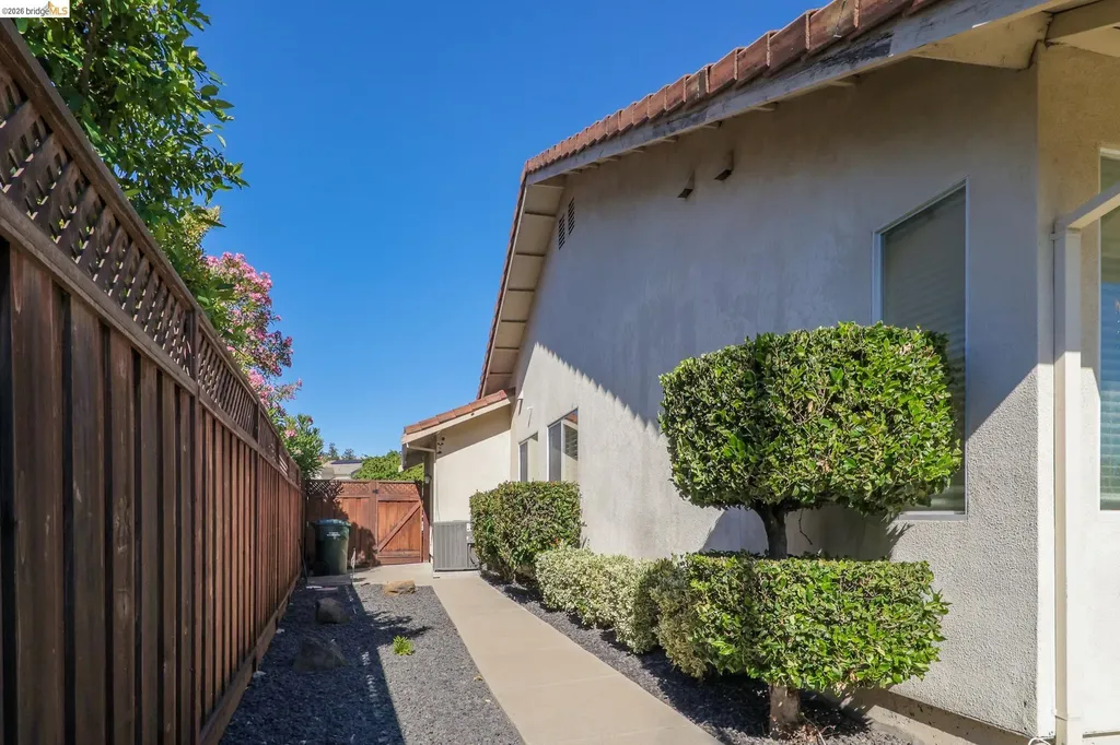 4657 Arabian Way Antioch CA 94531