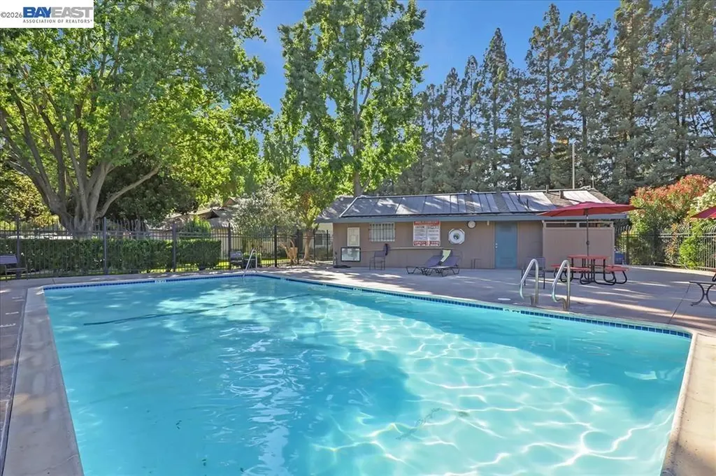 2122 Arroyo Court Pleasanton CA 94588