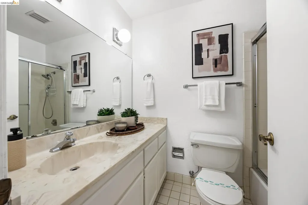 201 Vista Heights Road El Cerrito CA 94530