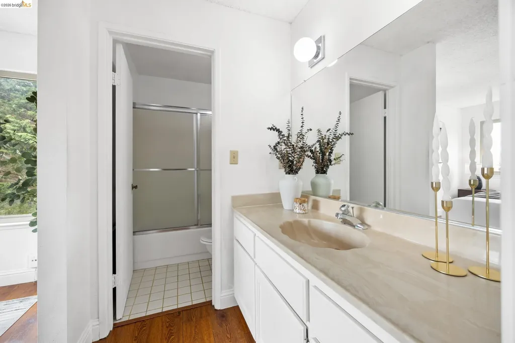 201 Vista Heights Road El Cerrito CA 94530