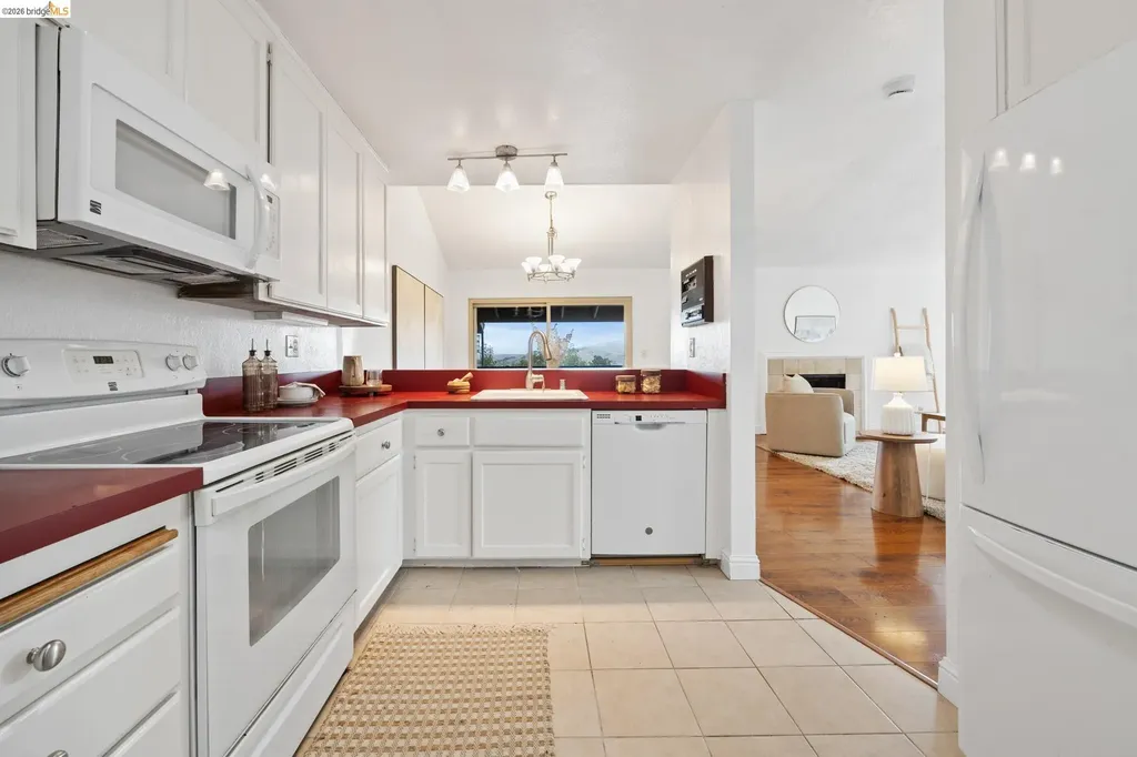 201 Vista Heights Road El Cerrito CA 94530
