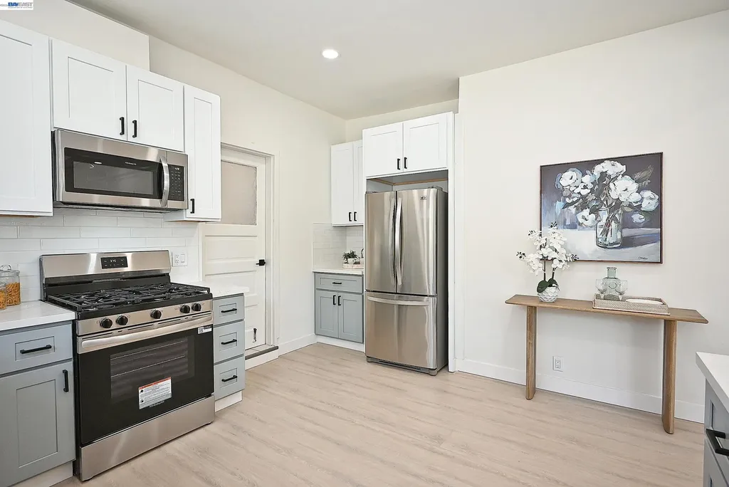 3914 Agua Vista Street Oakland CA 94601