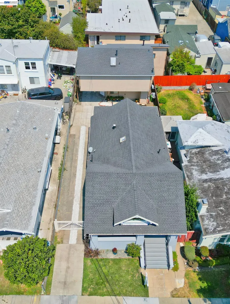 3914 Agua Vista Street Oakland CA 94601