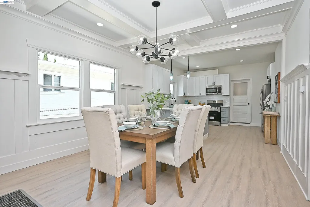 3914 Agua Vista Street Oakland CA 94601