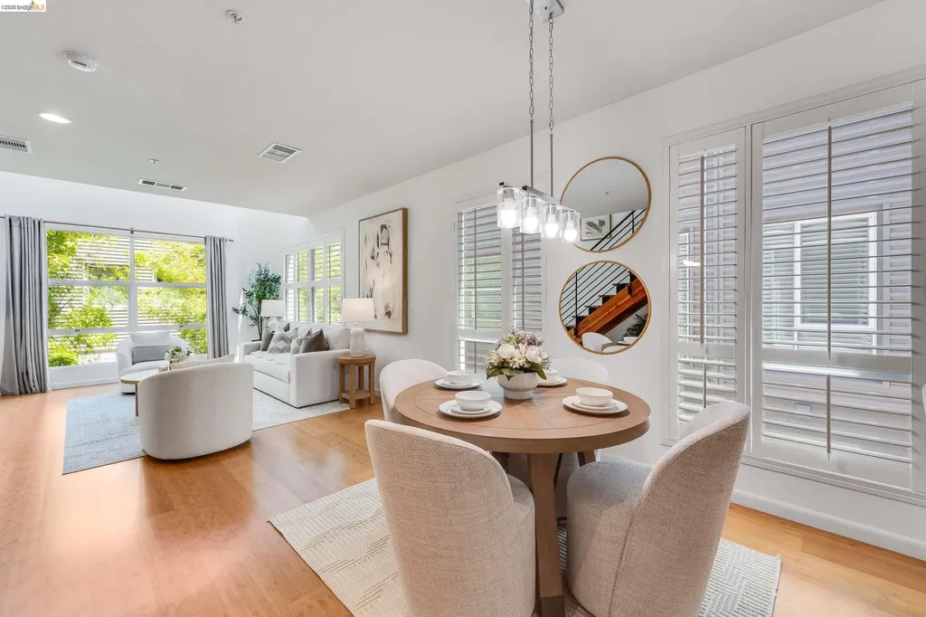 6466 Hollis Street Emeryville CA 94608