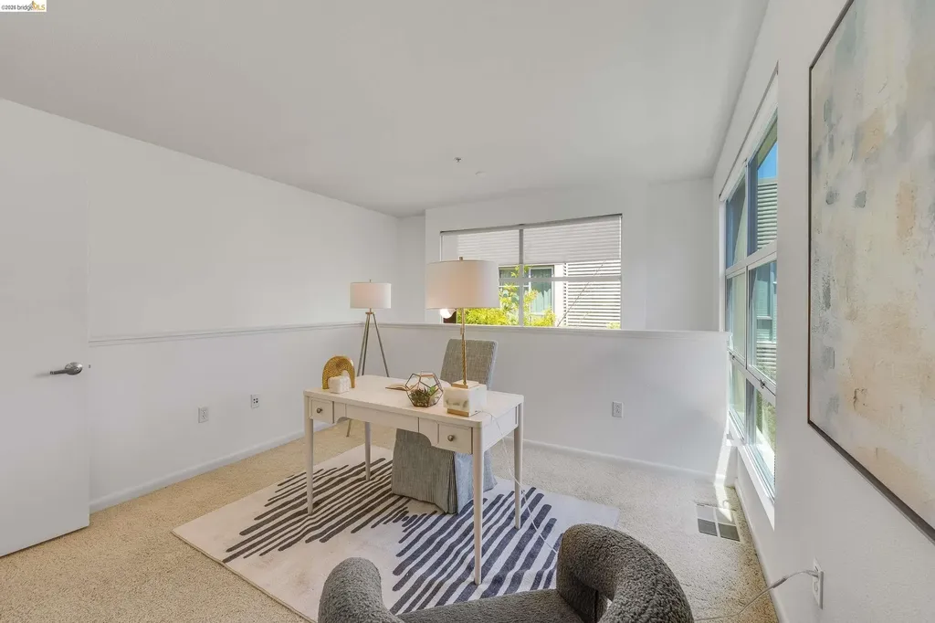 6466 Hollis Street Emeryville CA 94608