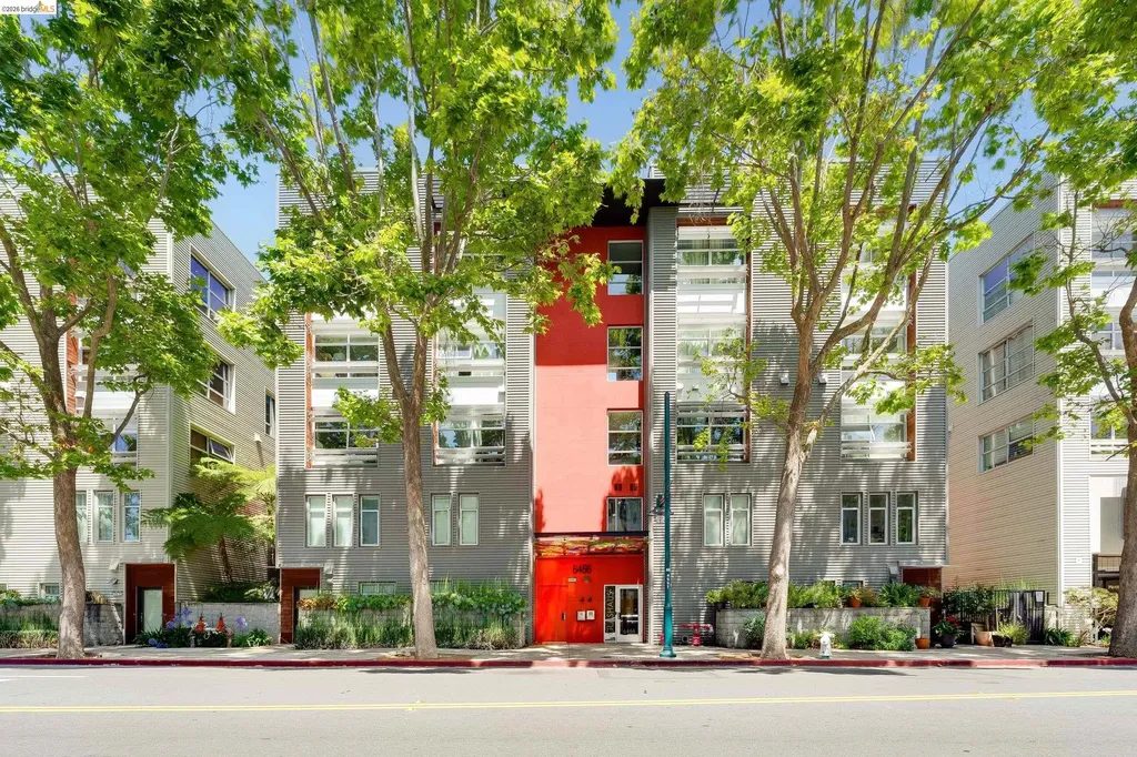 6466 Hollis Street Emeryville CA 94608
