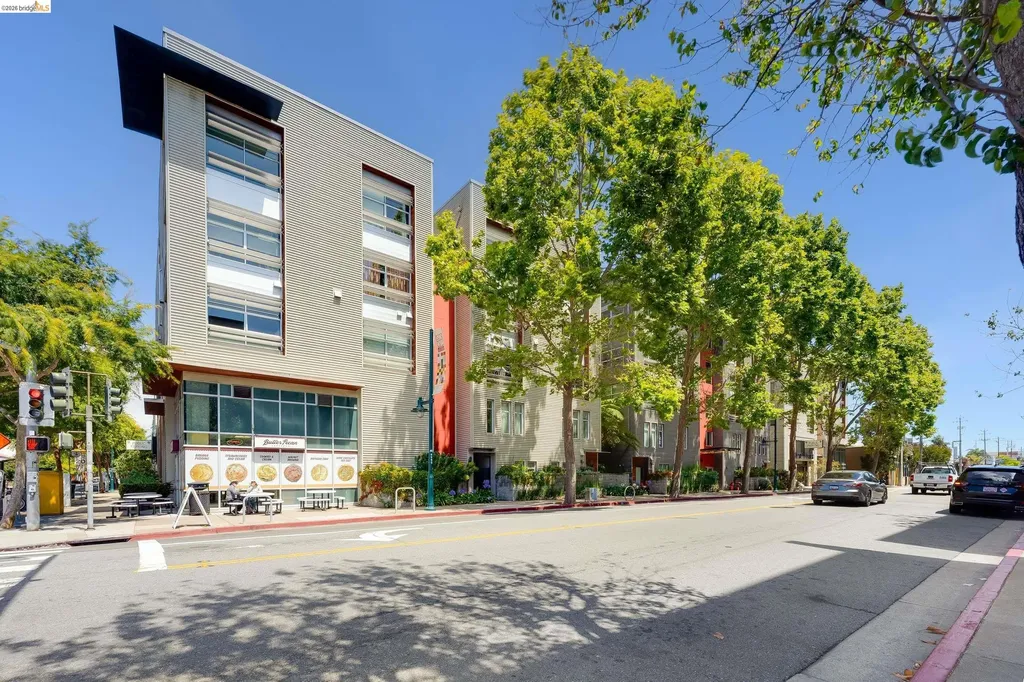 6466 Hollis Street Emeryville CA 94608
