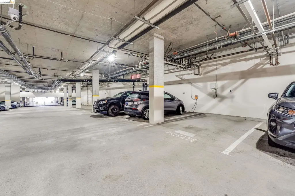 6466 Hollis Street Emeryville CA 94608