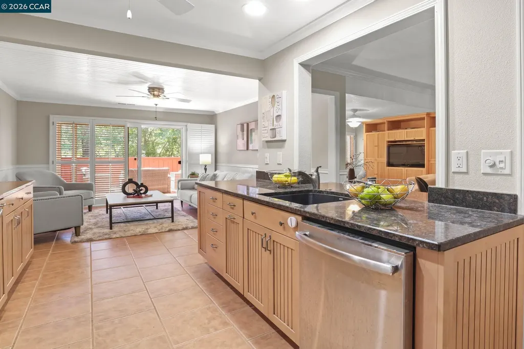 1304 Corte De Los Vecinos Walnut Creek CA 94598
