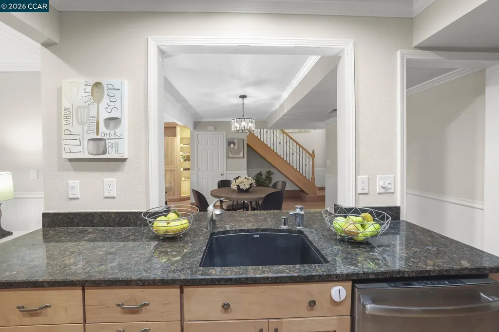 1304 Corte De Los Vecinos Walnut Creek CA 94598