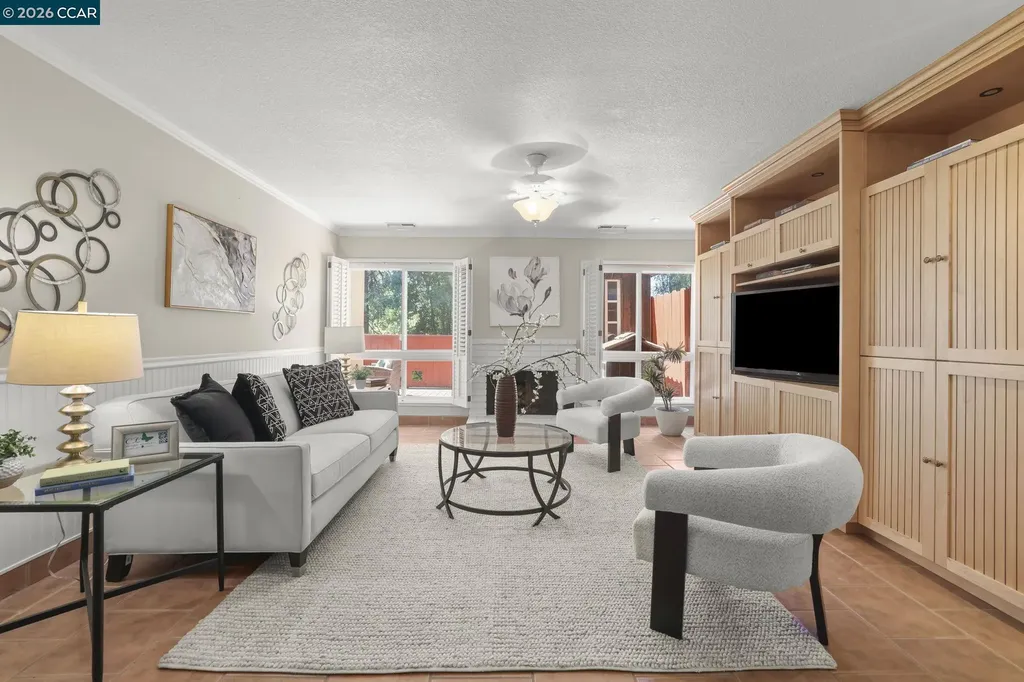 1304 Corte De Los Vecinos Walnut Creek CA 94598