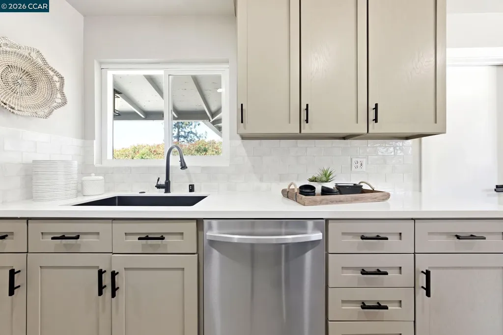 5223 Valmar Drive Concord CA 94521