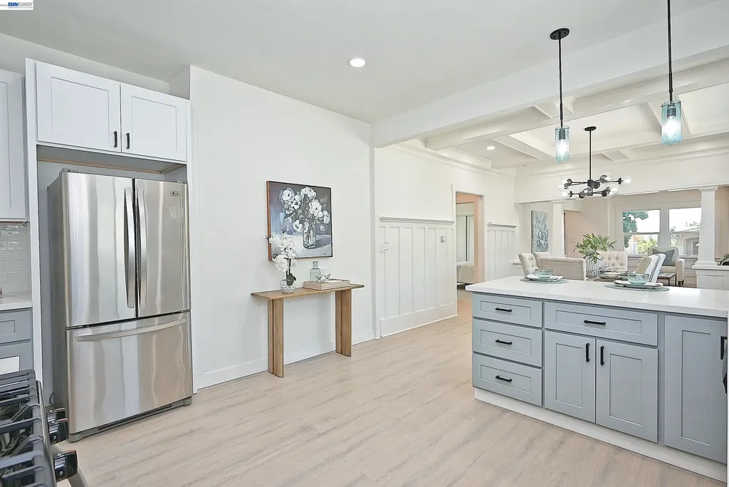 3914 Agua Vista Street Oakland CA 94601
