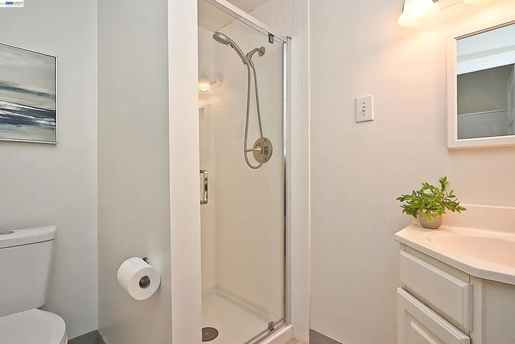 3914 Agua Vista Street Oakland CA 94601