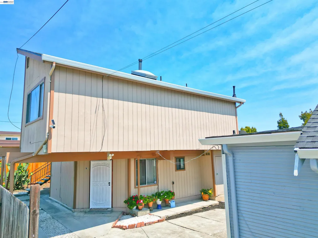 3914 Agua Vista Street Oakland CA 94601