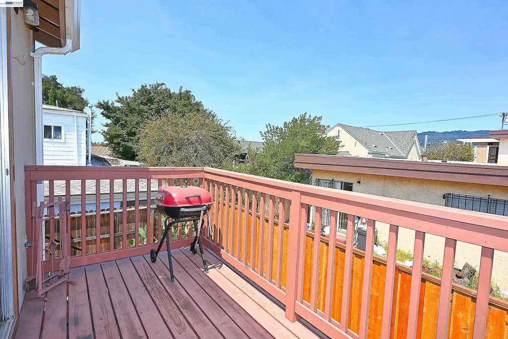 3914 Agua Vista Street Oakland CA 94601
