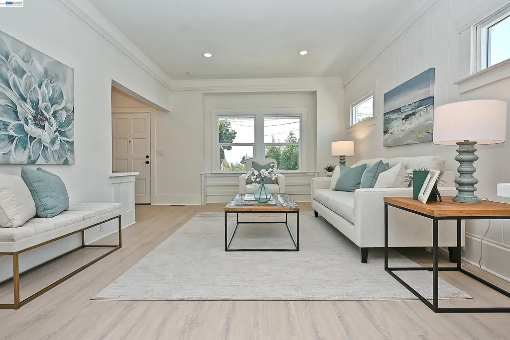 3914 Agua Vista Street Oakland CA 94601