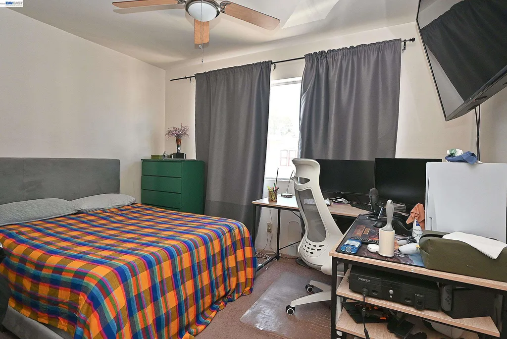 3914 Agua Vista Street Oakland CA 94601