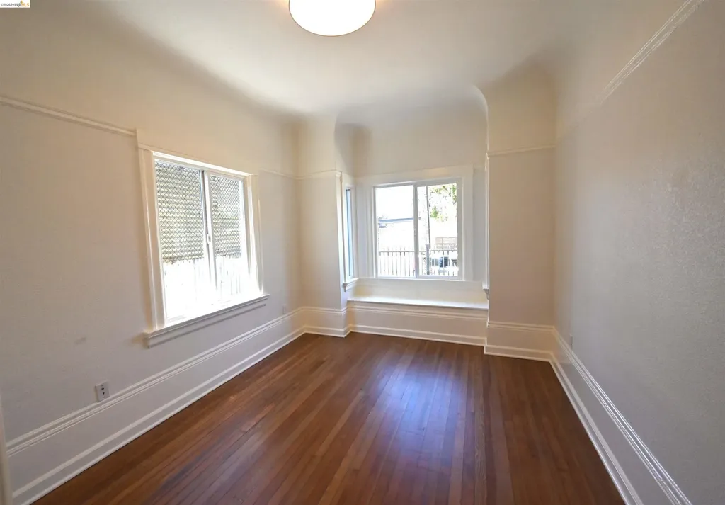 685 37th Street Oakland CA 94609