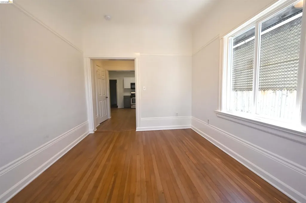 685 37th Street Oakland CA 94609