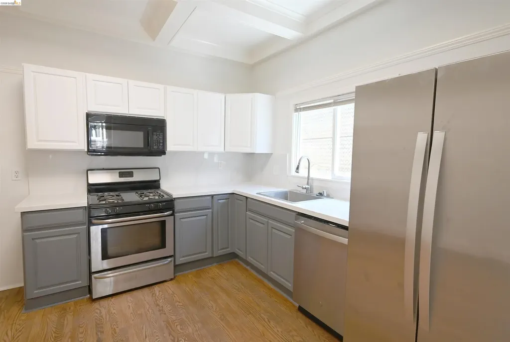 685 37th Street Oakland CA 94609