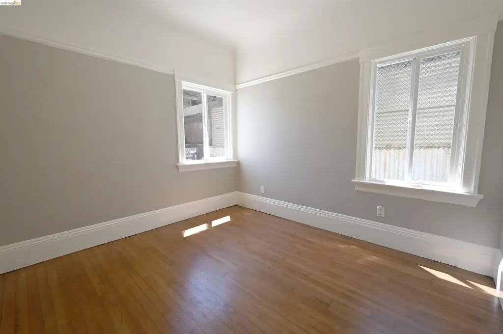 685 37th Street Oakland CA 94609
