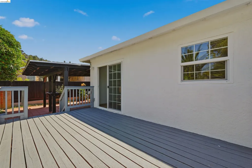 963 Devon Drive Hayward CA 94542