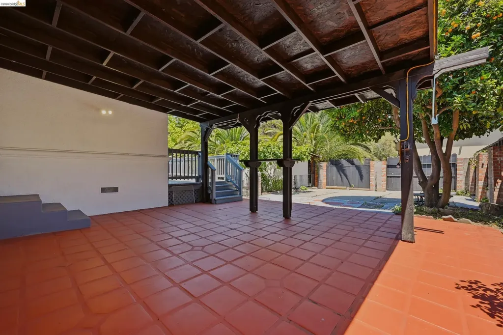 963 Devon Drive Hayward CA 94542