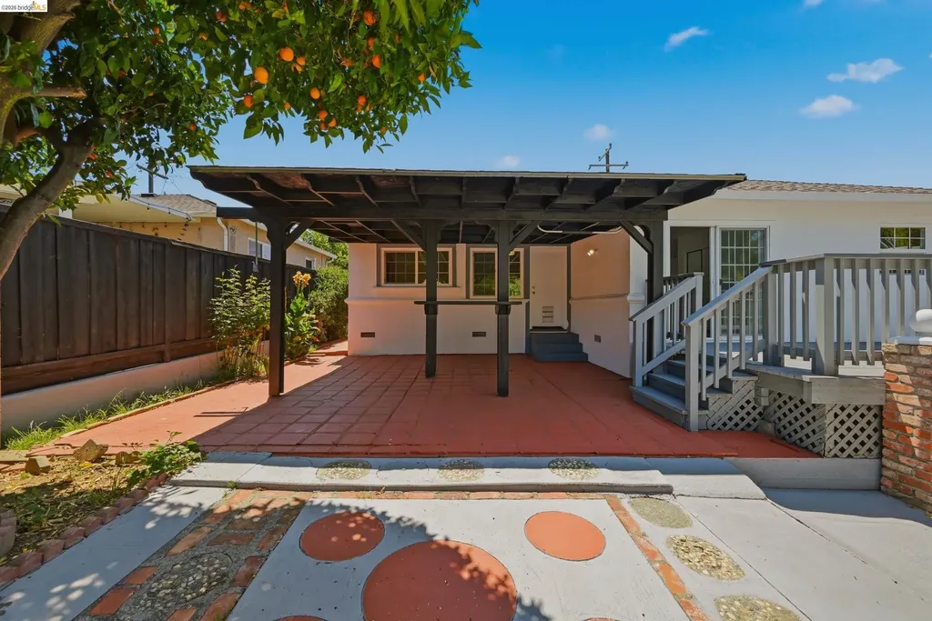963 Devon Drive Hayward CA 94542
