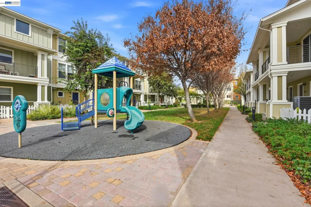 4463 Hyde Common Fremont CA 94538