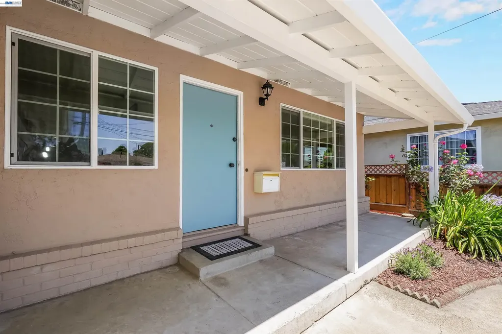 4635 Capitan Drive Fremont CA 94536