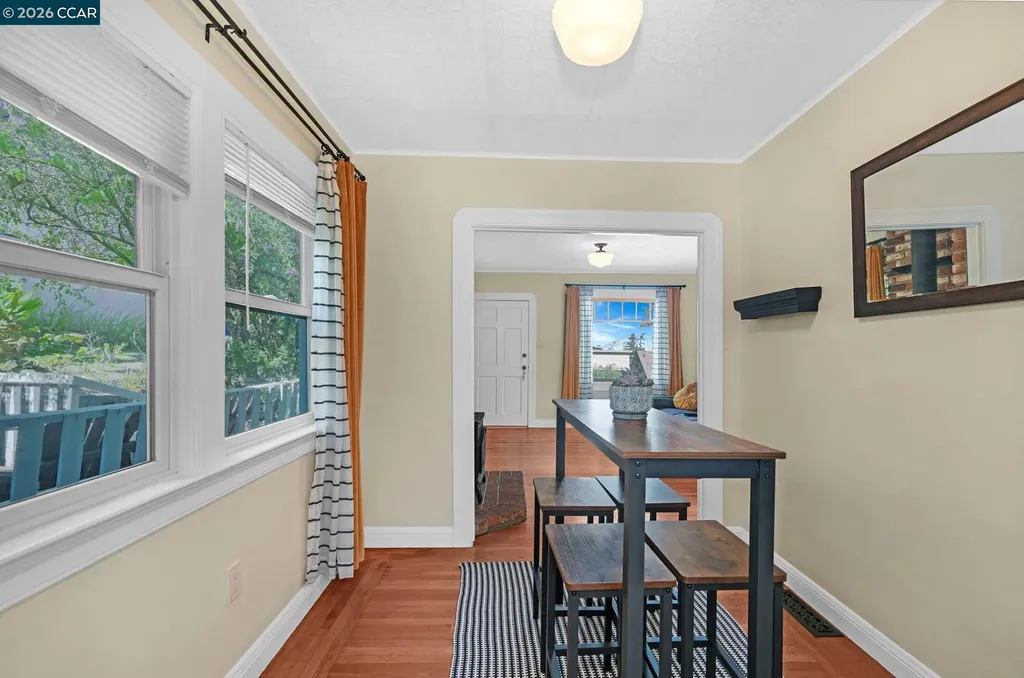 425 Bay Street Crockett CA 94525