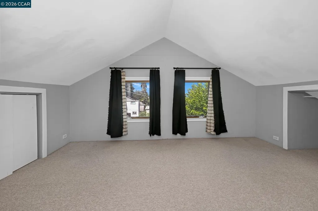 425 Bay Street Crockett CA 94525