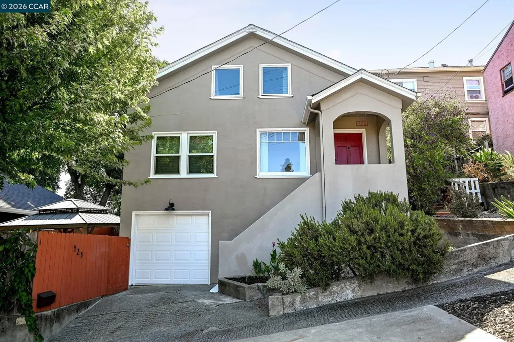 425 Bay Street Crockett CA 94525