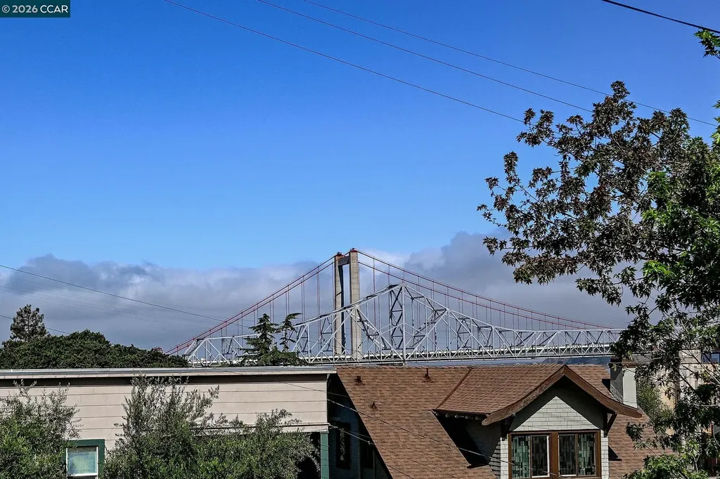 425 Bay Street Crockett CA 94525