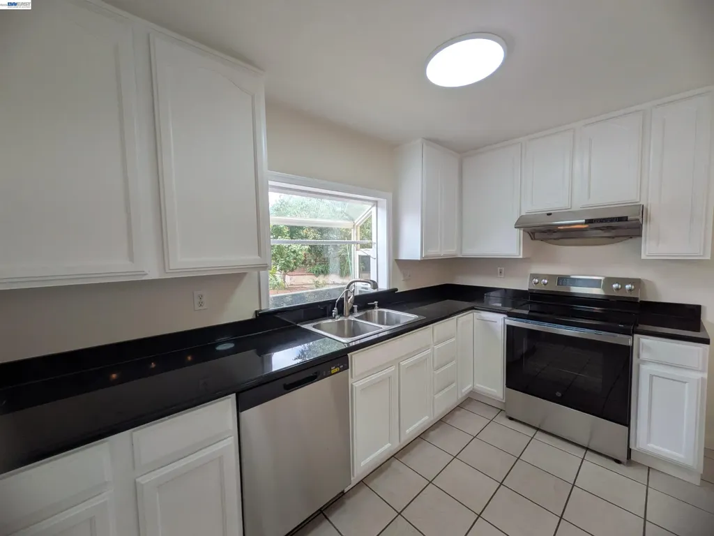 736 Shard Court Fremont CA 94539
