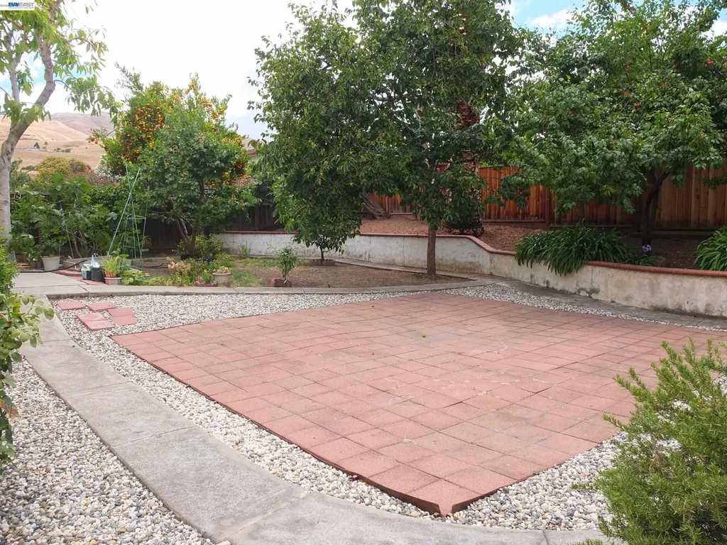 736 Shard Court Fremont CA 94539
