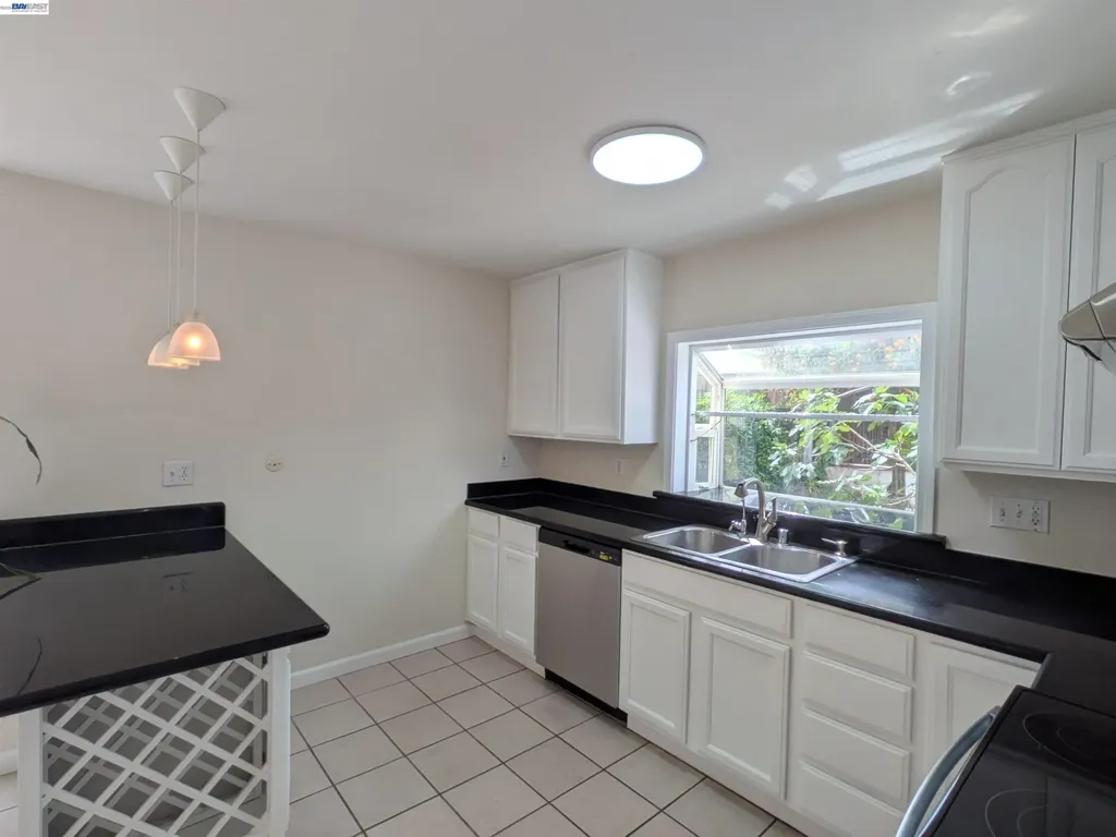 736 Shard Court Fremont CA 94539