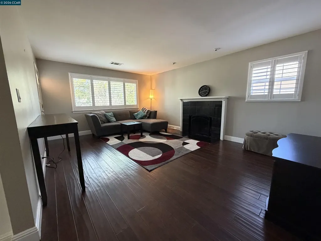 930 Sassel Avenue Concord CA 94518