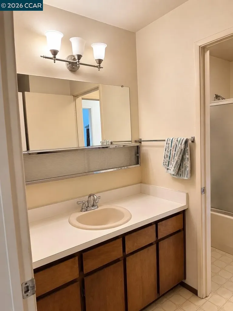 1070 Mohr Lane Concord CA 94518