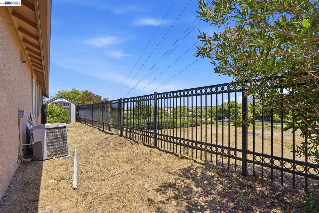 2742 St Andrews Drive Brentwood CA 94513