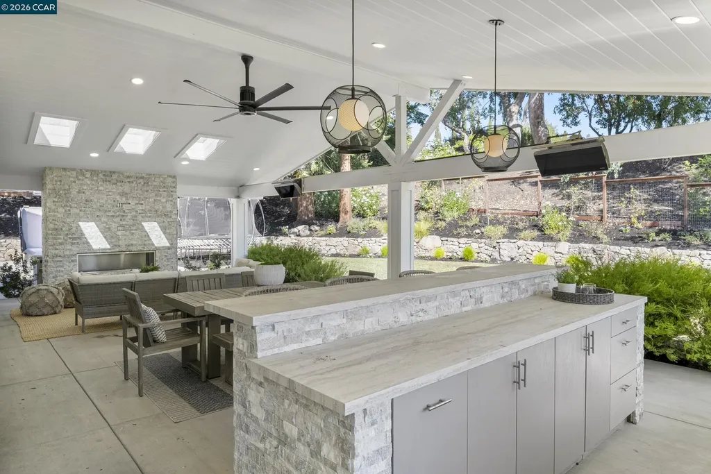 34 Mott Drive Alamo CA 94507