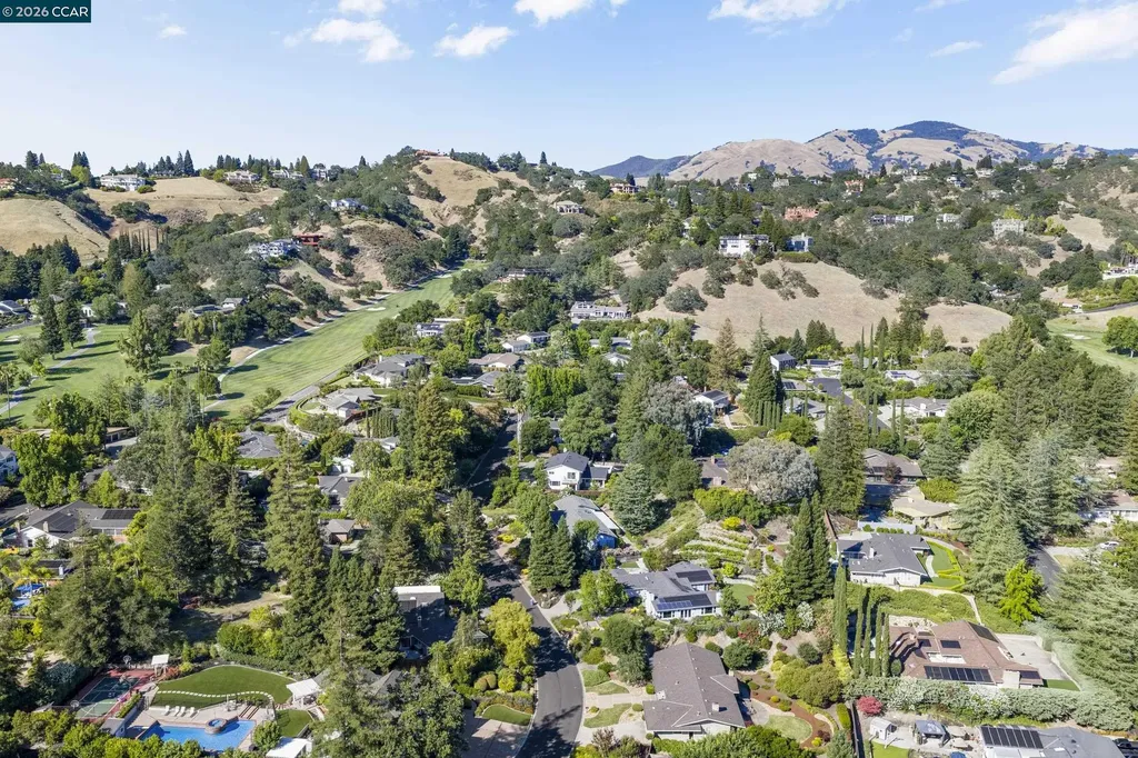34 Mott Drive Alamo CA 94507