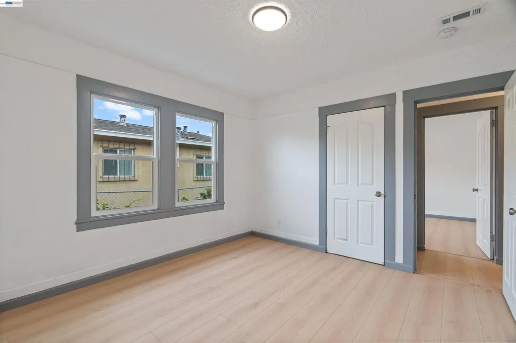 1012 72nd Avenue Oakland CA 94621