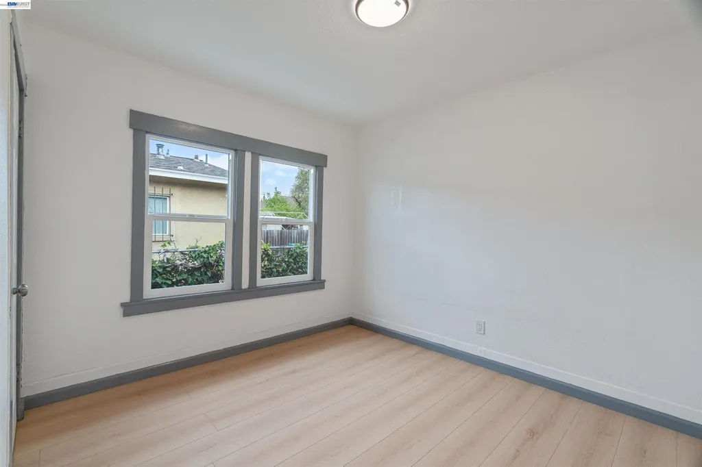 1012 72nd Avenue Oakland CA 94621