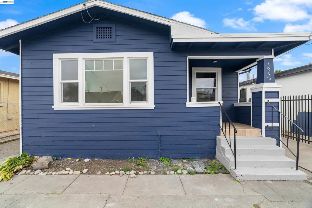 1012 72nd Avenue Oakland CA 94621