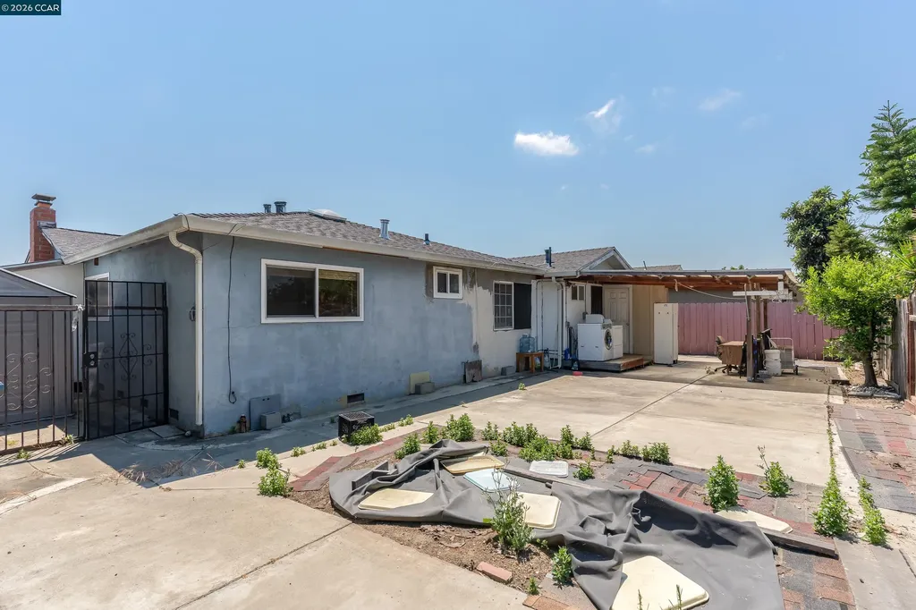 2480 Shield Drive Union City CA 94587